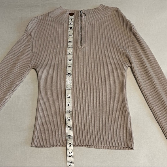 Garage Ribbed Cream Quarter Zip | XS - Picture 6 of 7